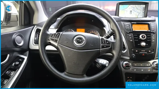 KGM - SSANGYONG KORANDO 2.2 KX 2WD