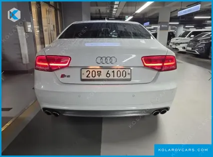 AUDI S8 4.0 TFSI QUATTRO