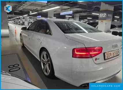 AUDI S8 4.0 TFSI QUATTRO