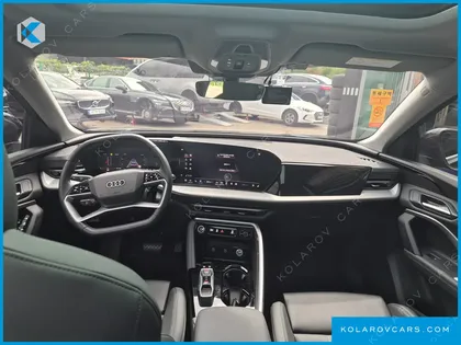 AUDI Q5 40 TFSI QUIATTRO ADVANCED