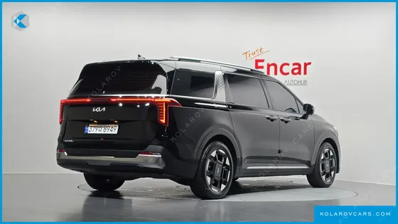 KIA CARNIVAL DIESEL 9-SEATER NOBLESSE