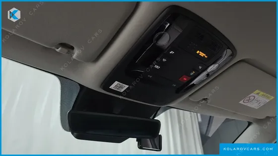 KIA CARNIVAL DIESEL 9-SEATER NOBLESSE