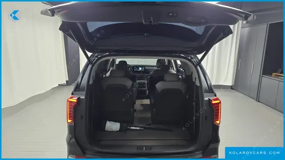 KIA CARNIVAL DIESEL 9-SEATER NOBLESSE