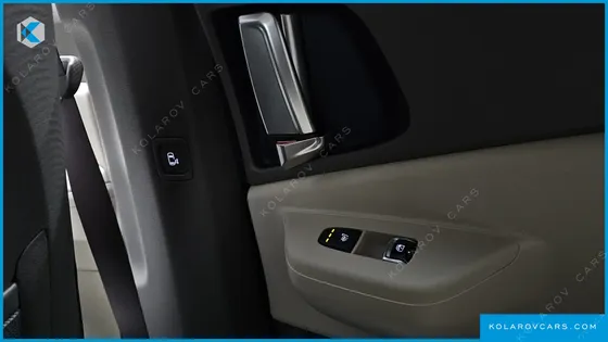 KIA CARNIVAL DIESEL 9-SEATER NOBLESSE