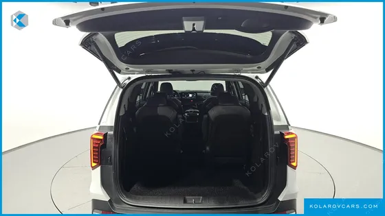 KIA CARNIVAL DIESEL 9-SEATER NOBLESSE