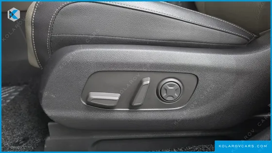 KIA CARNIVAL DIESEL 9-SEATER NOBLESSE
