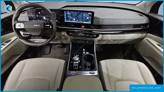 KIA CARNIVAL GASOLINE 7 SEATER X LINE