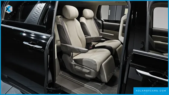KIA CARNIVAL GASOLINE 7 SEATER X LINE