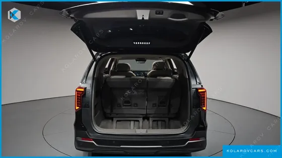 KIA CARNIVAL GASOLINE 7 SEATER X LINE