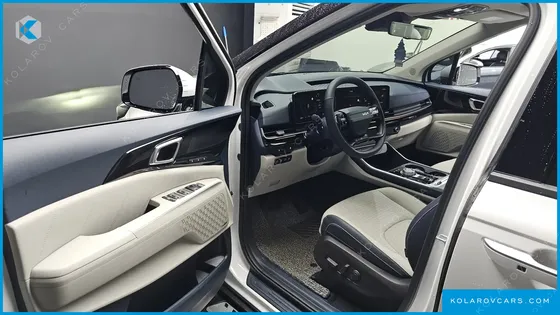 KIA CARNIVAL HEV 9SEATER SIGNATURE