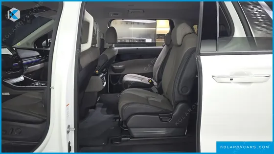 KIA CARNIVAL HEV 9SEATER SIGNATURE