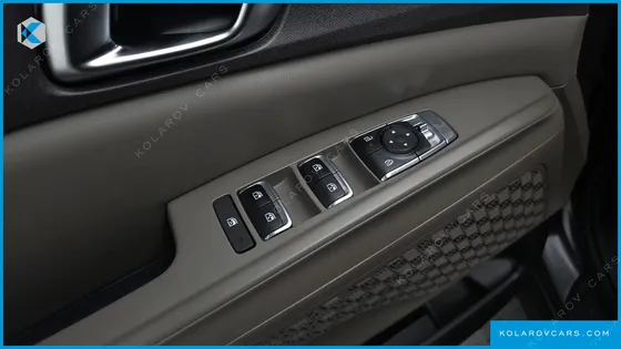 KIA CARNIVAL DIESEL 9-SEATER NOBLESSE