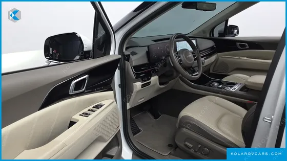 KIA CARNIVAL HEV 9SEATER SIGNATURE
