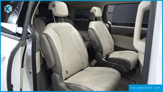 KIA CARNIVAL HEV 9SEATER SIGNATURE