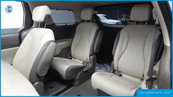 KIA CARNIVAL HEV 9SEATER SIGNATURE