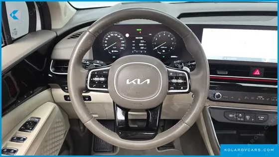 KIA CARNIVAL HEV 9SEATER SIGNATURE