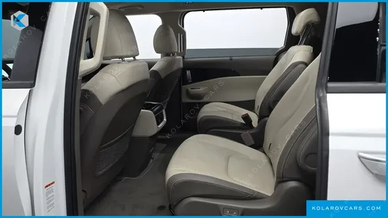 KIA CARNIVAL HEV 9SEATER SIGNATURE
