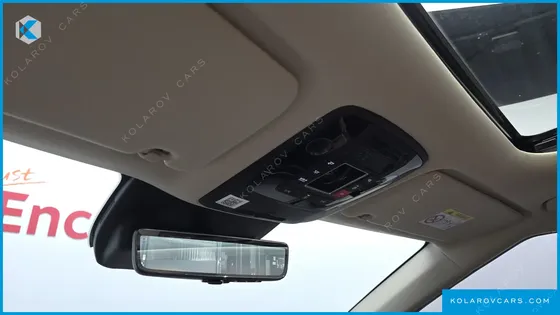 KIA CARNIVAL HEV 9SEATER SIGNATURE