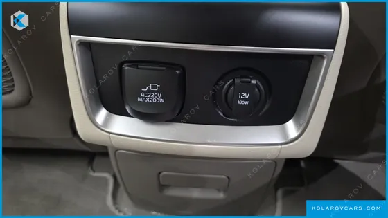 KIA CARNIVAL HEV 9SEATER SIGNATURE