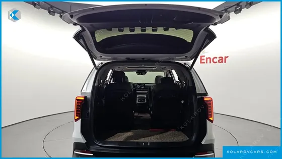 KIA CARNIVAL DIESEL 9-SEATER SIGNATURE