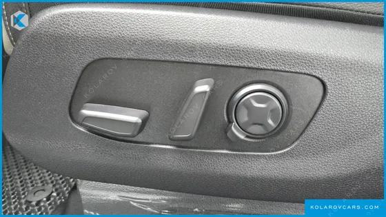 KIA CARNIVAL GASOLINE 9-SEATER SIGNATURE
