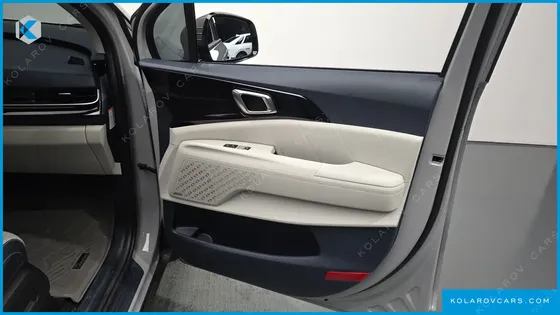 KIA CARNIVAL HEV 7-SEATER X LINE