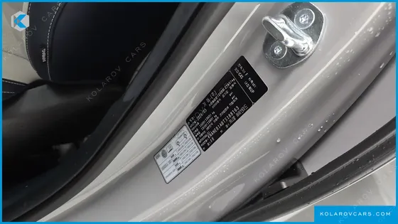 KIA CARNIVAL HEV 7-SEATER X LINE