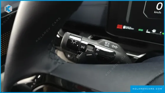 KIA CARNIVAL HEV 7-SEATER X LINE