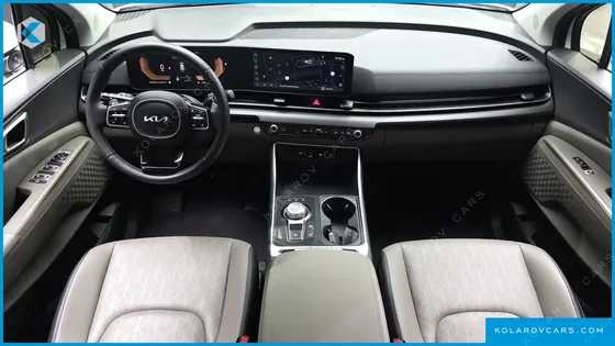 KIA CARNIVAL DIESEL 9-SEATER PRESTIGE