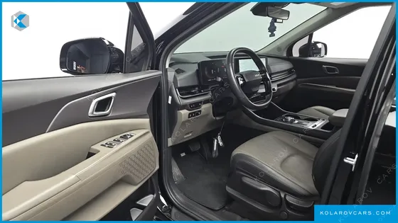 KIA CARNIVAL DIESEL 9-SEATER PRESTIGE