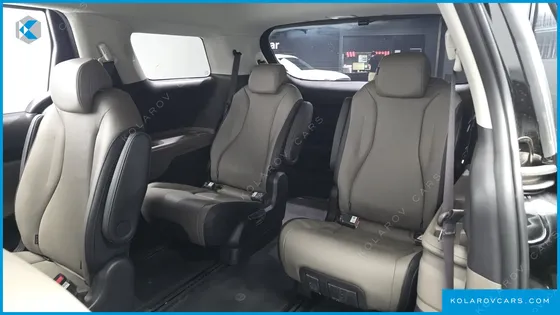 KIA CARNIVAL DIESEL 9-SEATER PRESTIGE