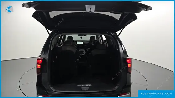KIA CARNIVAL DIESEL 9-SEATER PRESTIGE