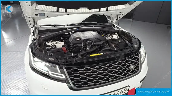 LAND ROVER RANGE ROVER VELAR 3.0 D300 R-DYNAMIC HSE