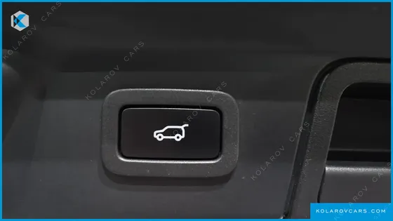LAND ROVER RANGE ROVER VELAR 3.0 D300 R-DYNAMIC HSE