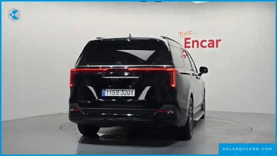 KIA CARNIVAL GASOLINE 9-SEATER GRAVITY