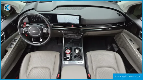 KIA CARNIVAL GASOLINE 9-SEATER GRAVITY