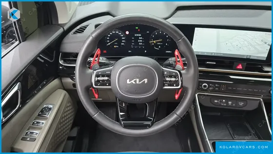 KIA CARNIVAL GASOLINE 9-SEATER GRAVITY