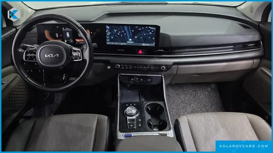 KIA CARNIVAL DIESEL 9-SEATER PRESTIGE