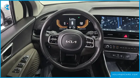 KIA CARNIVAL DIESEL 9-SEATER PRESTIGE