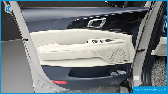 KIA CARNIVAL HEV 9SEATER GRAVITY
