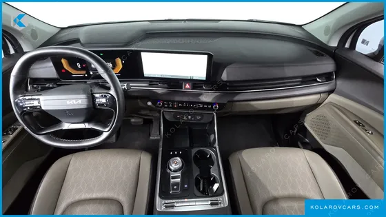 KIA CARNIVAL GASOLINE 9-SEATER PRESTIGE