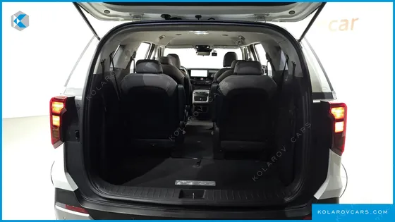 KIA CARNIVAL GASOLINE 9-SEATER PRESTIGE