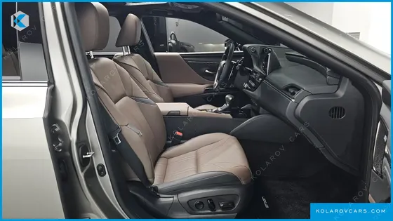 LEXUS ES EXECUTIVE
