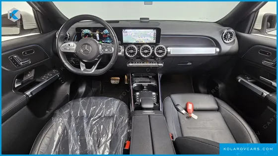MERCEDES EQB EQB300 4MATIC AMG LINE