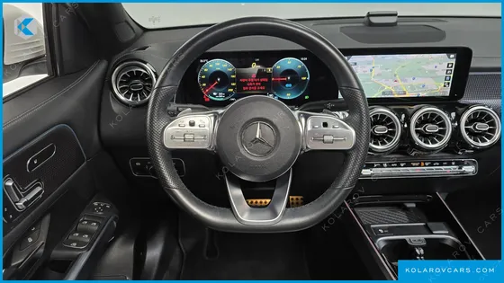 MERCEDES EQB EQB300 4MATIC AMG LINE