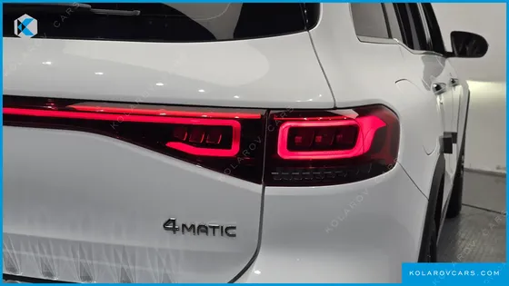 MERCEDES EQB EQB300 4MATIC AMG LINE