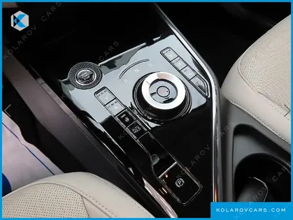 KIA NIRO SIGNATURE