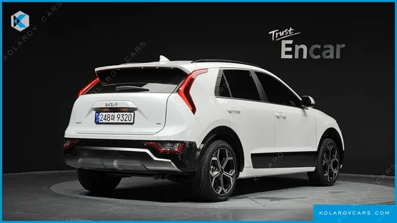 KIA NIRO SIGNATURE
