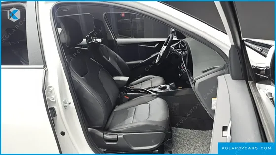 KIA NIRO SIGNATURE