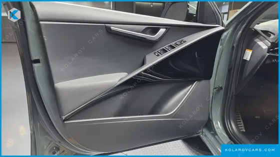 KIA NIRO SIGNATURE